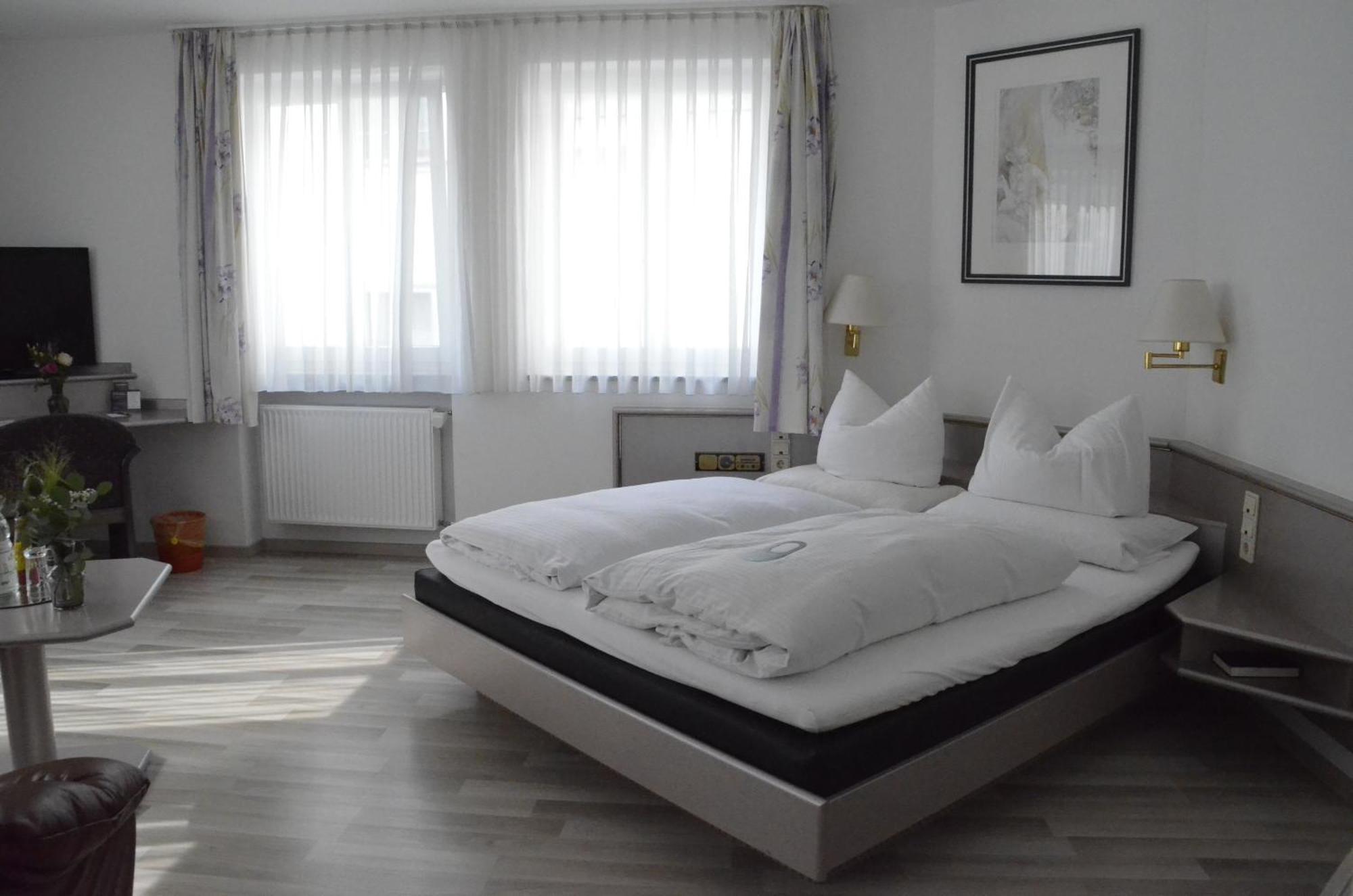 Boardinghaus Zu Гостевой дом *